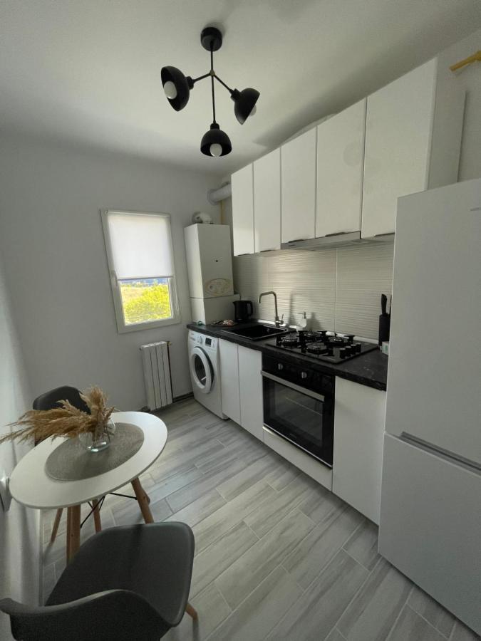 Apartament De Lux Semicentral Jassy Zewnętrze zdjęcie
